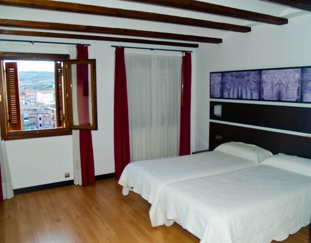 Hotel Rey Sancho Navarrete Eksteriør billede
