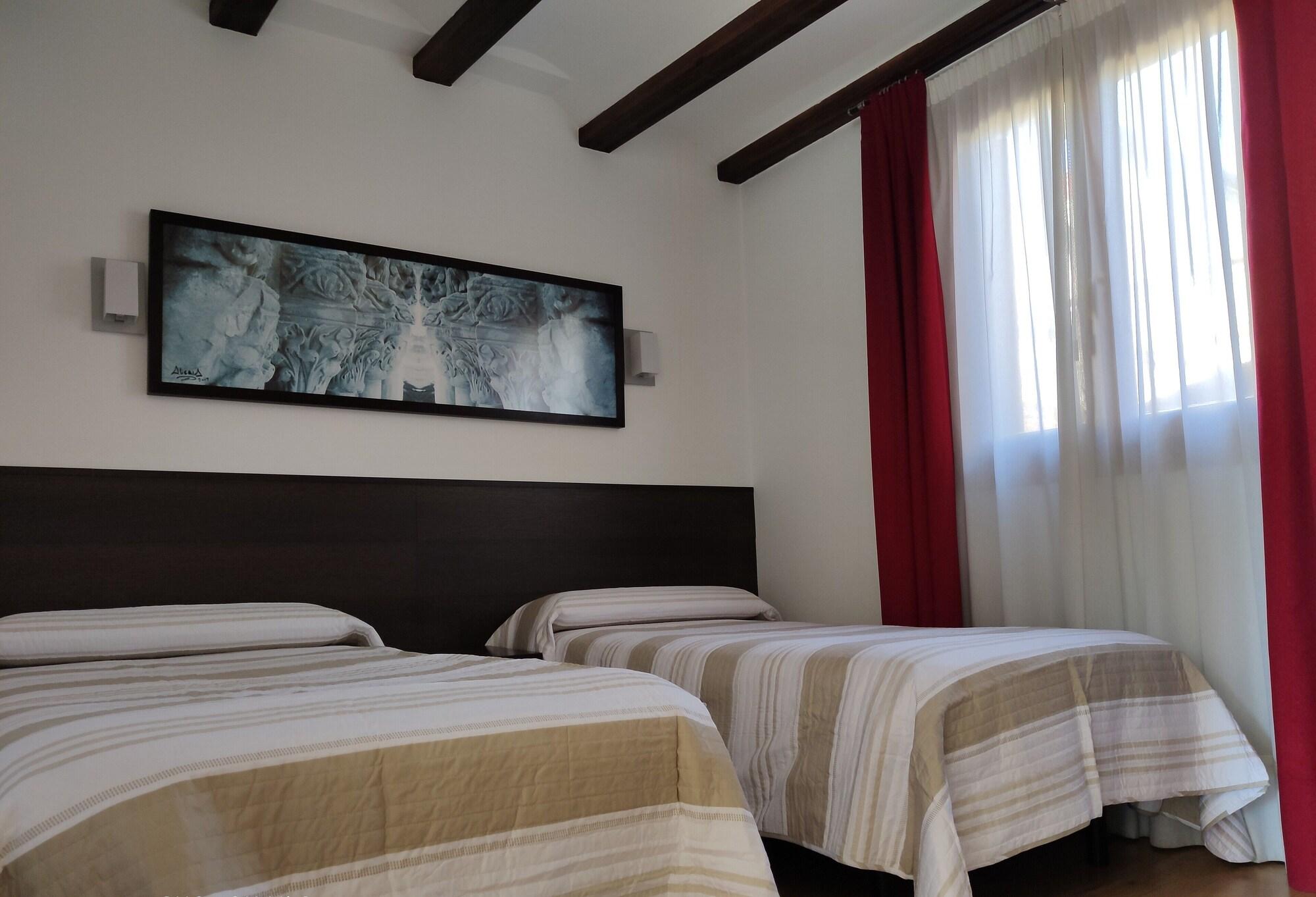 Hotel Rey Sancho Navarrete Eksteriør billede